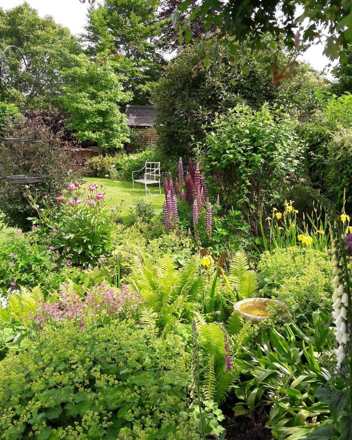 Wayside House B&B Whichford Bagian luar foto